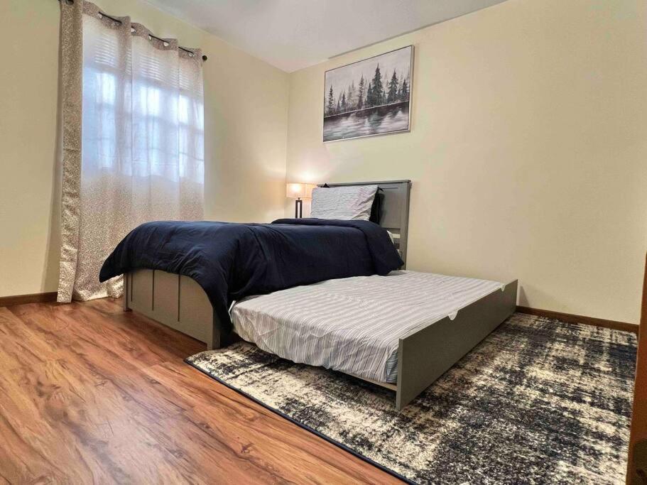 Beautiful 2Br Apartment. Black-Out Curtains 피오리아 외부 사진